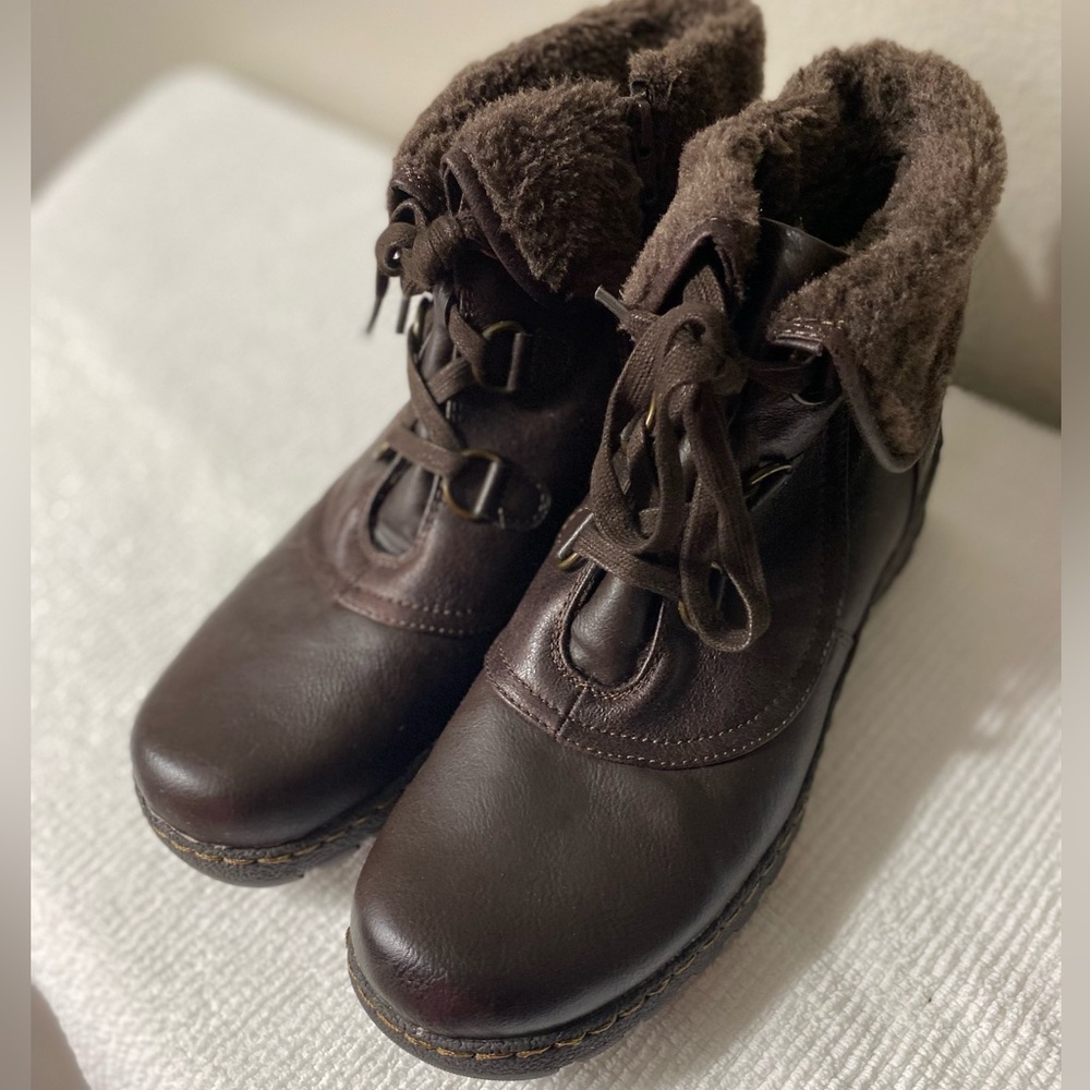 Kim Rogers Breeny Brown Ankle Fur Boots (New)